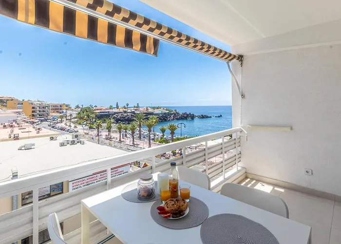 Beachfront Gem By Dream Homes Tenerife Apartmán *