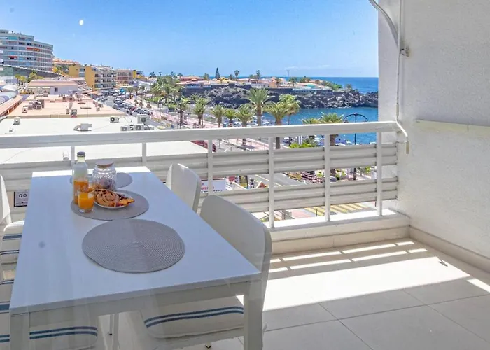 Beachfront Gem By Dream Homes Tenerife *